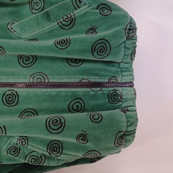 Velour soft green swirl design retro Irish St Patricks Day jacket - Picture 3 of 7